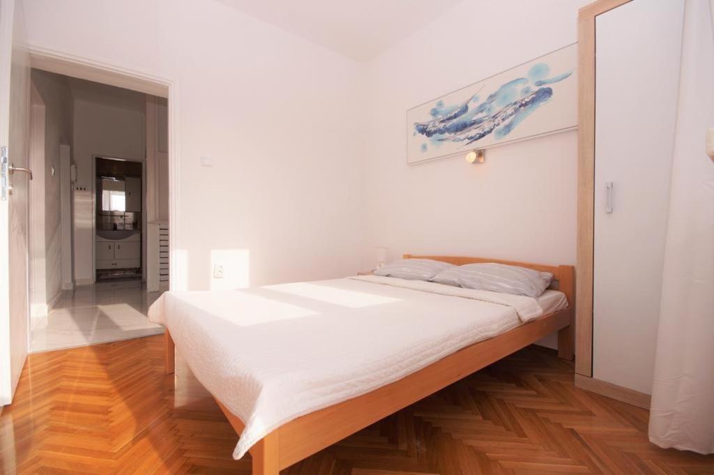 Apartment Deni Pula Zewnętrze zdjęcie