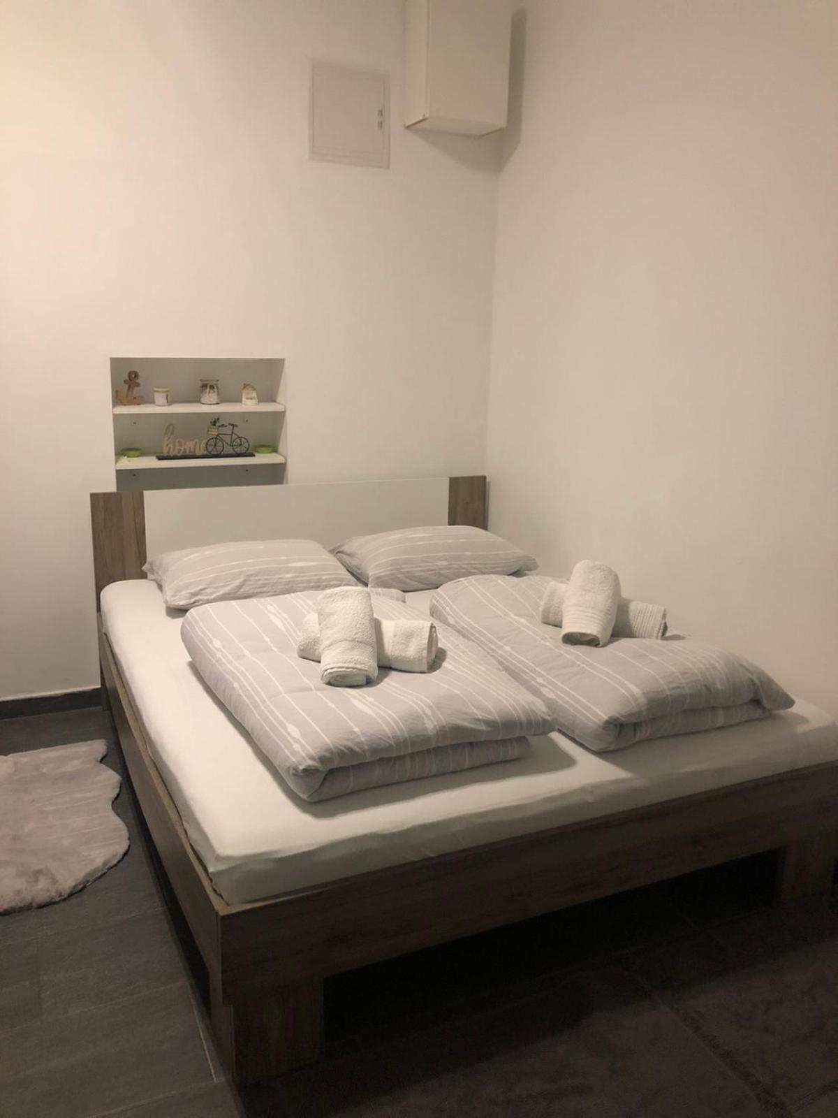 Apartment Deni Pula Pokój zdjęcie